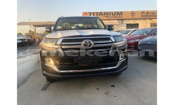 Buy Import Toyota Land Cruiser Black Car in Import - Dubai in Aragatsotn Buy Import Toyota Land Cruiser Black Car in Import - Dubai in Aragatsotn
