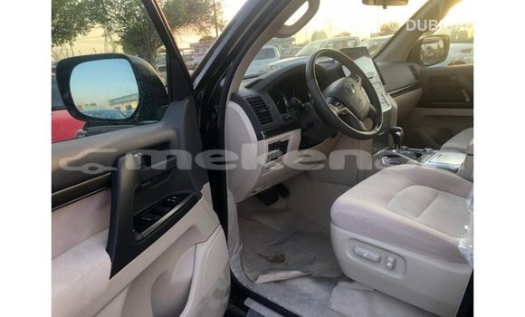 Buy Import Toyota Land Cruiser Black Car in Import - Dubai in Aragatsotn Buy Import Toyota Land Cruiser Black Car in Import - Dubai in Aragatsotn
