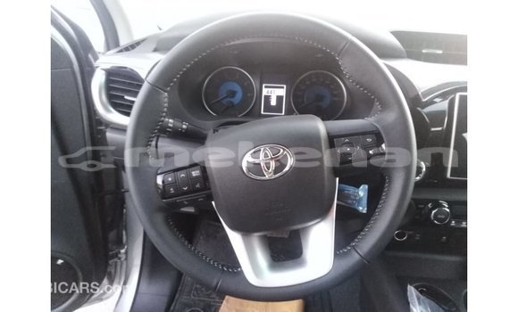 Buy Import Toyota Hilux Other Car in Import - Dubai in Aragatsotn Buy Import Toyota Hilux Other Car in Import - Dubai in Aragatsotn