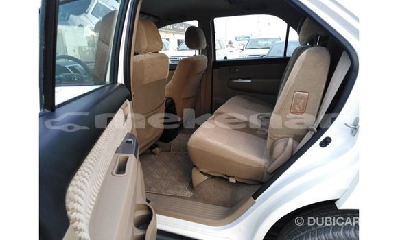 Buy Import Toyota Fortuner White Car in Import - Dubai in Aragatsotn Buy Import Toyota Fortuner White Car in Import - Dubai in Aragatsotn