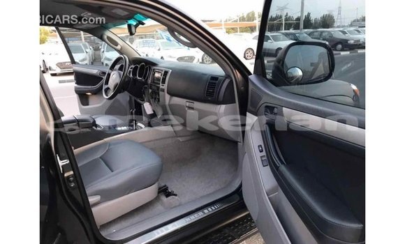 Buy Import Toyota 4Runner Black Car in Import - Dubai in Aragatsotn Buy Import Toyota 4Runner Black Car in Import - Dubai in Aragatsotn