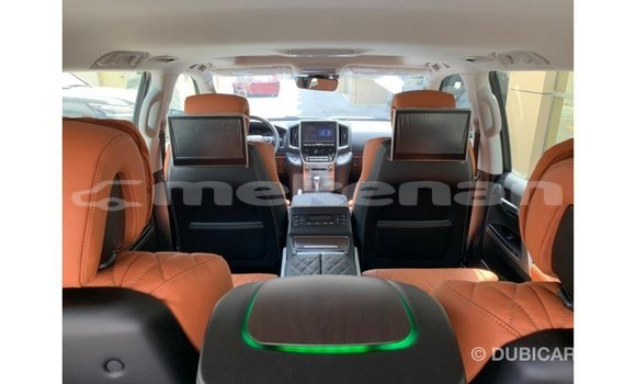 Buy Import Toyota Land Cruiser Black Car in Import - Dubai in Aragatsotn Buy Import Toyota Land Cruiser Black Car in Import - Dubai in Aragatsotn