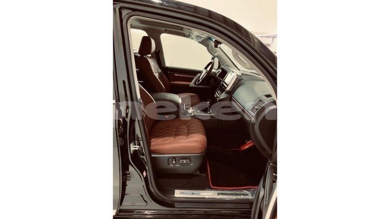 Big with watermark 3f684d32 9e24 4dcf 9bab ae24f6b622b0