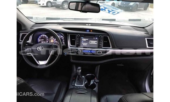 Buy Import Toyota Highlander Other Car in Import - Dubai in Aragatsotn Buy Import Toyota Highlander Other Car in Import - Dubai in Aragatsotn