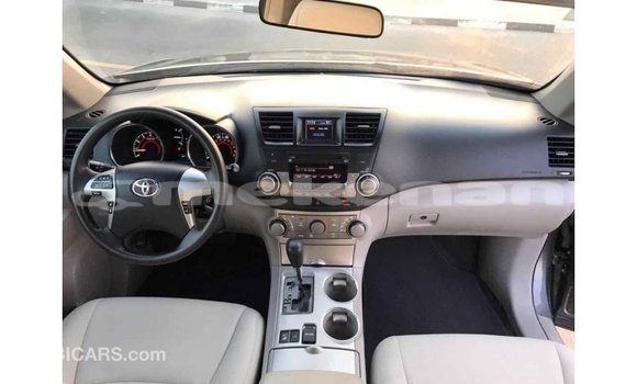 Buy Import Toyota Highlander Other Car in Import - Dubai in Aragatsotn Buy Import Toyota Highlander Other Car in Import - Dubai in Aragatsotn