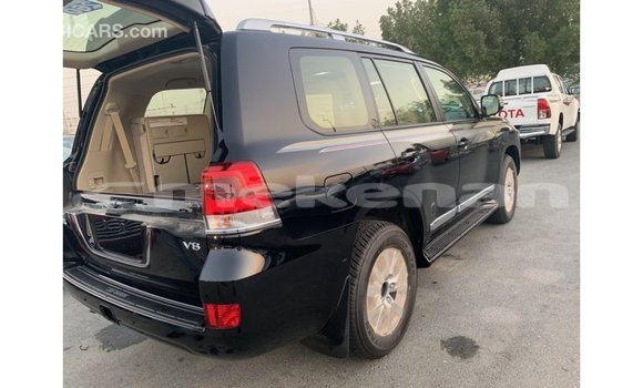 Buy Import Toyota Land Cruiser Black Car in Import - Dubai in Aragatsotn Buy Import Toyota Land Cruiser Black Car in Import - Dubai in Aragatsotn