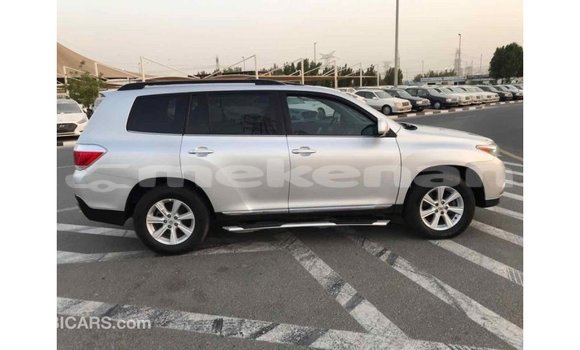 Buy Import Toyota Highlander Other Car in Import - Dubai in Aragatsotn Buy Import Toyota Highlander Other Car in Import - Dubai in Aragatsotn