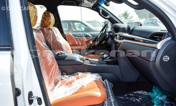 Buy Import Lexus LX White Car in Import - Dubai in Aragatsotn Buy Import Lexus LX White Car in Import - Dubai in Aragatsotn