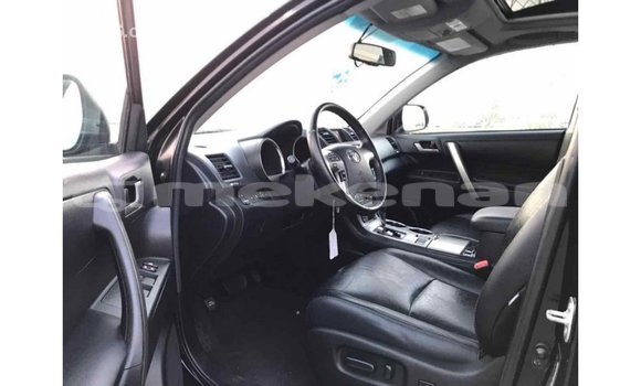 Buy Import Toyota Highlander Black Car in Import - Dubai in Aragatsotn Buy Import Toyota Highlander Black Car in Import - Dubai in Aragatsotn