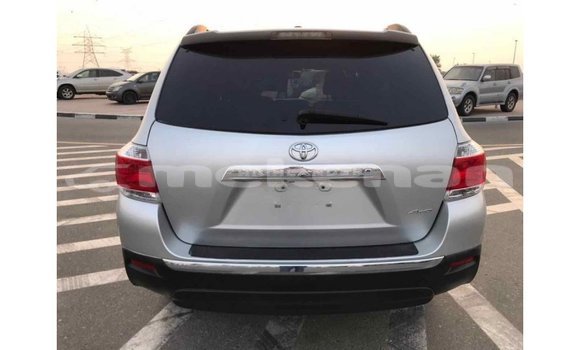 Buy Import Toyota Highlander Other Car in Import - Dubai in Aragatsotn Buy Import Toyota Highlander Other Car in Import - Dubai in Aragatsotn