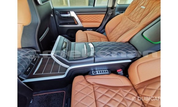 Buy Import Toyota Land Cruiser Black Car in Import - Dubai in Aragatsotn Buy Import Toyota Land Cruiser Black Car in Import - Dubai in Aragatsotn