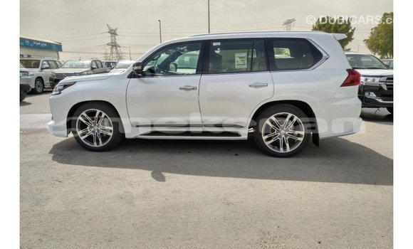 Buy Import Lexus LX White Car in Import - Dubai in Aragatsotn Buy Import Lexus LX White Car in Import - Dubai in Aragatsotn