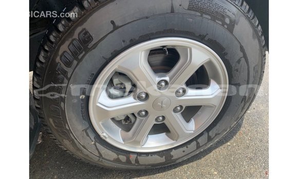 Buy Import Mitsubishi L200 Black Car in Import - Dubai in Aragatsotn Buy Import Mitsubishi L200 Black Car in Import - Dubai in Aragatsotn