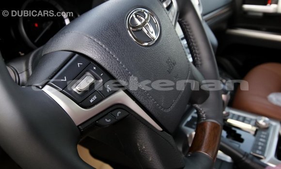 Buy Import Toyota Land Cruiser Black Car in Import - Dubai in Aragatsotn Buy Import Toyota Land Cruiser Black Car in Import - Dubai in Aragatsotn