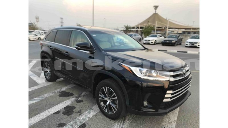 Big with watermark toyota highlander aragatsotn import dubai 1468