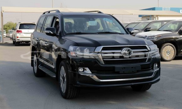 Buy Import Toyota Land Cruiser Black Car in Import - Dubai in Aragatsotn Buy Import Toyota Land Cruiser Black Car in Import - Dubai in Aragatsotn
