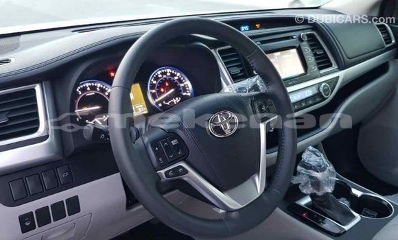 Buy Import Toyota Highlander Other Car in Import - Dubai in Aragatsotn Buy Import Toyota Highlander Other Car in Import - Dubai in Aragatsotn