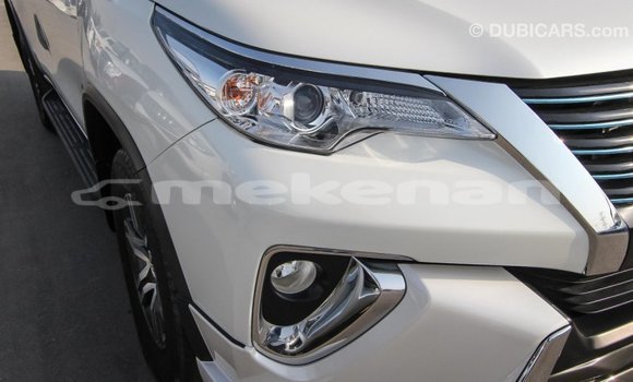 Buy Import Toyota Fortuner White Car in Import - Dubai in Aragatsotn Buy Import Toyota Fortuner White Car in Import - Dubai in Aragatsotn