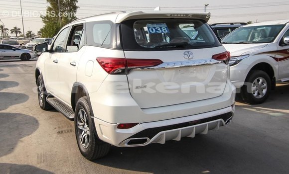 Buy Import Toyota Fortuner White Car in Import - Dubai in Aragatsotn Buy Import Toyota Fortuner White Car in Import - Dubai in Aragatsotn