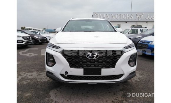 Buy Import Hyundai Santa Fe White Car in Import - Dubai in Aragatsotn Buy Import Hyundai Santa Fe White Car in Import - Dubai in Aragatsotn