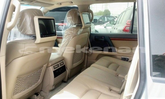 Buy Import Toyota Land Cruiser Other Car in Import - Dubai in Aragatsotn Buy Import Toyota Land Cruiser Other Car in Import - Dubai in Aragatsotn