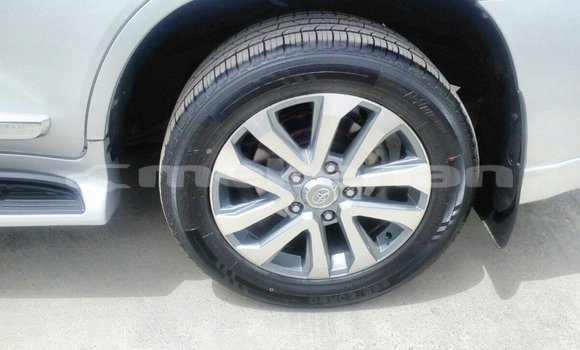Buy Import Toyota Land Cruiser Other Car in Import - Dubai in Aragatsotn Buy Import Toyota Land Cruiser Other Car in Import - Dubai in Aragatsotn