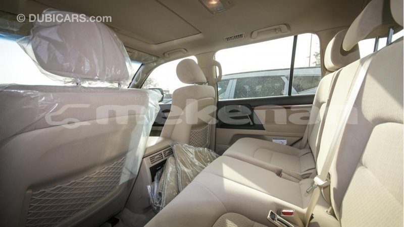 Big with watermark toyota land cruiser aragatsotn import dubai 1496
