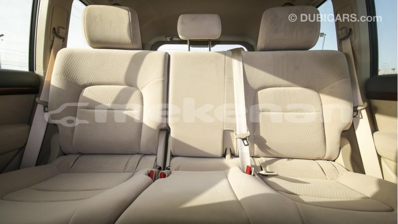 Big with watermark toyota land cruiser aragatsotn import dubai 1496