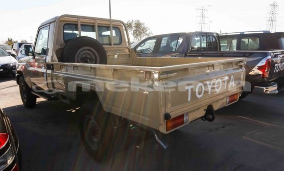 Buy Import Toyota Land Cruiser Beige Car in Import - Dubai in Aragatsotn Buy Import Toyota Land Cruiser Beige Car in Import - Dubai in Aragatsotn