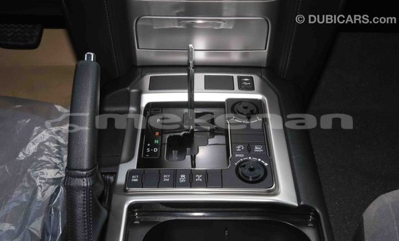 Buy Import Toyota Land Cruiser White Car in Import - Dubai in Aragatsotn Buy Import Toyota Land Cruiser White Car in Import - Dubai in Aragatsotn