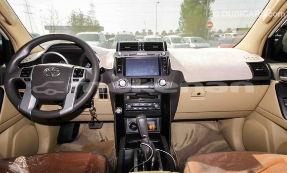 Buy Import Toyota Prado White Car in Import - Dubai in Aragatsotn Buy Import Toyota Prado White Car in Import - Dubai in Aragatsotn
