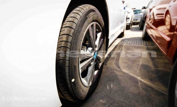 Buy Import Hyundai Elantra White Car in Import - Dubai in Aragatsotn Buy Import Hyundai Elantra White Car in Import - Dubai in Aragatsotn