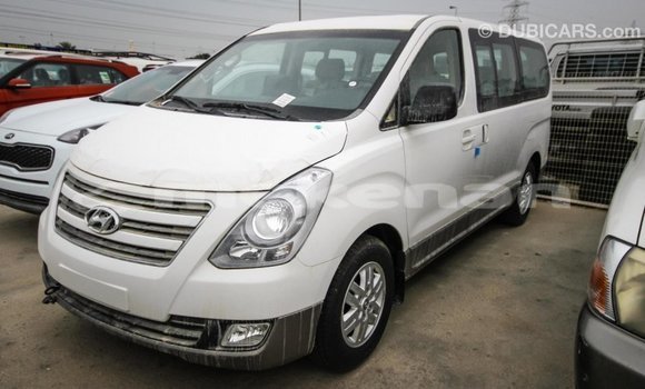 Buy Import Hyundai Chorus White Truck in Import - Dubai in Aragatsotn Buy Import Hyundai Chorus White Truck in Import - Dubai in Aragatsotn