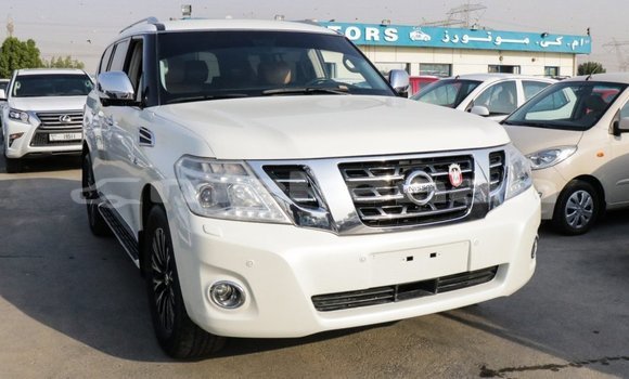Buy Import Nissan Patrol White Car in Import - Dubai in Aragatsotn Buy Import Nissan Patrol White Car in Import - Dubai in Aragatsotn