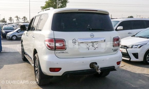 Buy Import Nissan Patrol White Car in Import - Dubai in Aragatsotn Buy Import Nissan Patrol White Car in Import - Dubai in Aragatsotn
