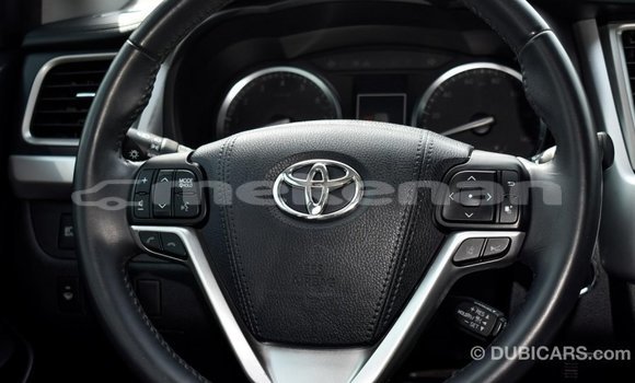 Buy Import Toyota Highlander Other Car in Import - Dubai in Aragatsotn Buy Import Toyota Highlander Other Car in Import - Dubai in Aragatsotn