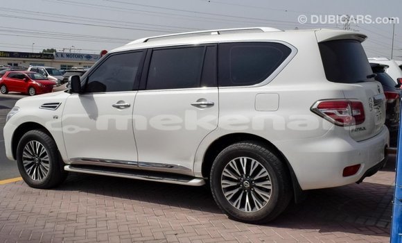 Buy Import Nissan Patrol White Car in Import - Dubai in Aragatsotn Buy Import Nissan Patrol White Car in Import - Dubai in Aragatsotn