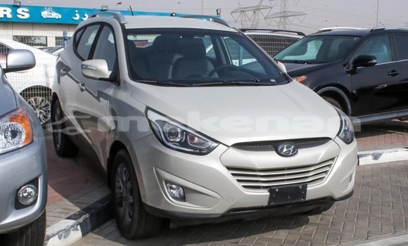 Buy Import Hyundai Tucson Beige Car in Import - Dubai in Aragatsotn Buy Import Hyundai Tucson Beige Car in Import - Dubai in Aragatsotn