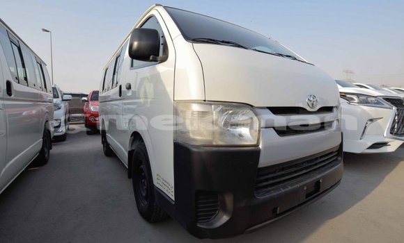 Buy Import Toyota Hiace White Car in Import - Dubai in Aragatsotn Buy Import Toyota Hiace White Car in Import - Dubai in Aragatsotn