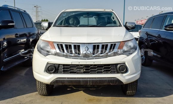 Buy Import Mitsubishi L200 White Car in Import - Dubai in Aragatsotn Buy Import Mitsubishi L200 White Car in Import - Dubai in Aragatsotn