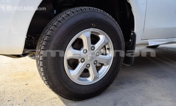 Buy Import Mitsubishi L200 White Car in Import - Dubai in Aragatsotn Buy Import Mitsubishi L200 White Car in Import - Dubai in Aragatsotn