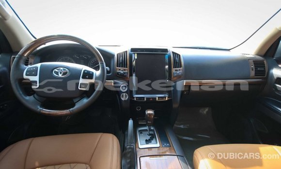 Buy Import Toyota Land Cruiser Brown Car in Import - Dubai in Aragatsotn Buy Import Toyota Land Cruiser Brown Car in Import - Dubai in Aragatsotn