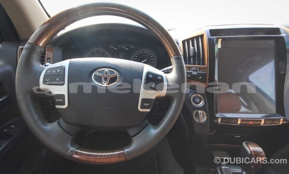 Buy Import Toyota Land Cruiser Brown Car in Import - Dubai in Aragatsotn Buy Import Toyota Land Cruiser Brown Car in Import - Dubai in Aragatsotn