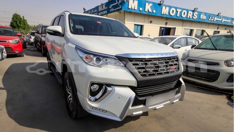 Big with watermark toyota fortuner aragatsotn import dubai 1549