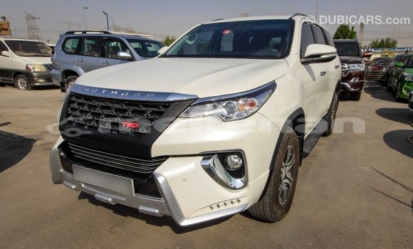 Buy Import Toyota Fortuner White Car in Import - Dubai in Aragatsotn Buy Import Toyota Fortuner White Car in Import - Dubai in Aragatsotn