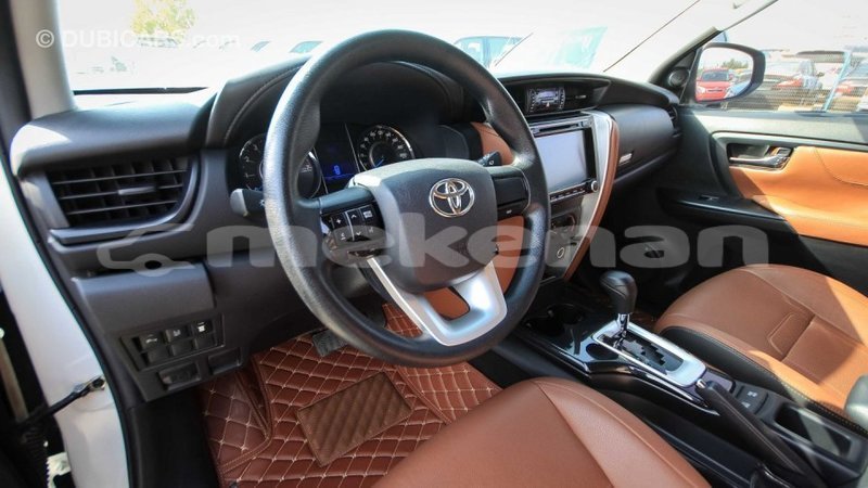 Big with watermark toyota fortuner aragatsotn import dubai 1549