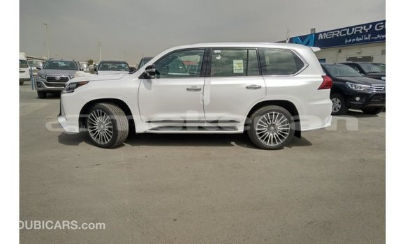 Buy Import Lexus LX White Car in Import - Dubai in Aragatsotn Buy Import Lexus LX White Car in Import - Dubai in Aragatsotn