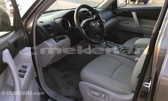 Buy Import Toyota Highlander Other Car in Import - Dubai in Aragatsotn Buy Import Toyota Highlander Other Car in Import - Dubai in Aragatsotn