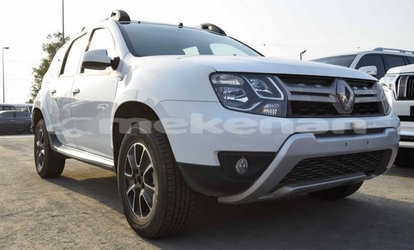 Buy Import Renault Duster White Car in Import - Dubai in Aragatsotn
