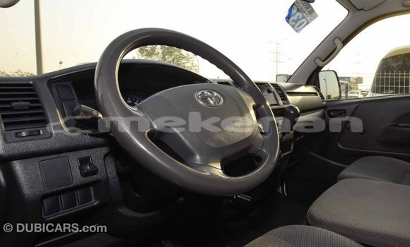 Buy Import Toyota Hiace White Car in Import - Dubai in Aragatsotn Buy Import Toyota Hiace White Car in Import - Dubai in Aragatsotn